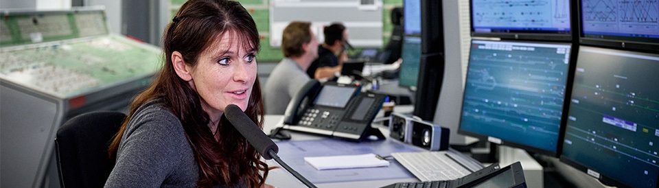 Ausgebildete:r Zugverkehrsleiter:in / Verantwortliche:r Betriebsvorschriften 100%, 1. Bild